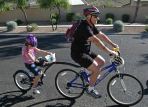 children_biketrailer